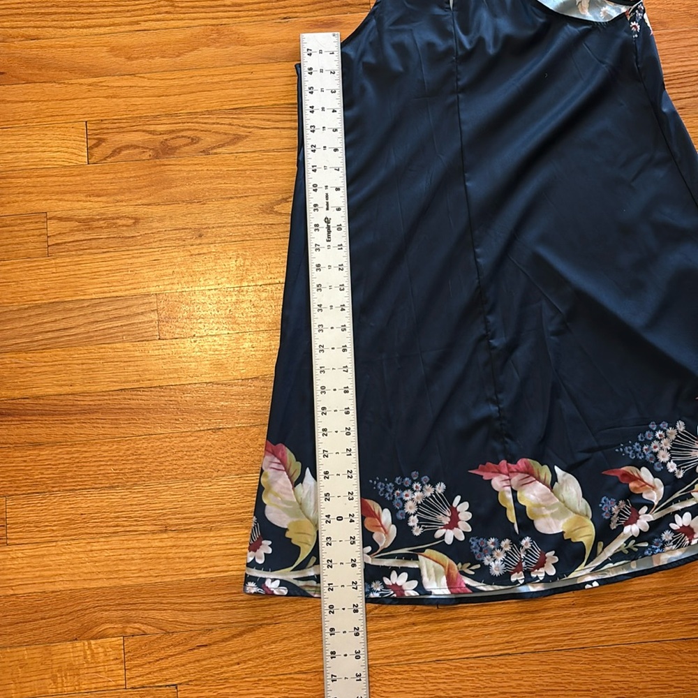 Shein Medium Floral Sleeveless Dress in Navy Blue - Picture 7 of 9